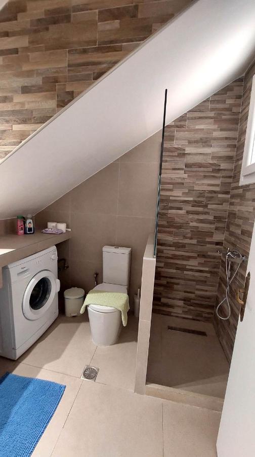 Alex Apartment เปรามา ภายนอก รูปภาพ